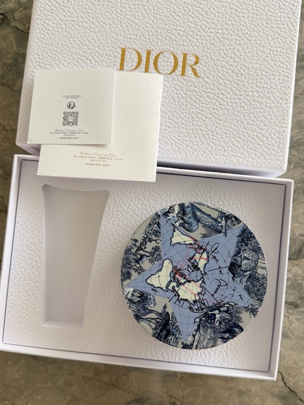 DIOR Beauty Around The World Acrylic Box Case Set